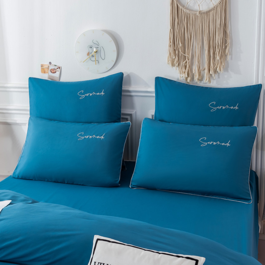 Комплект постельного белья Однотонный Сатин с Вышивкой CH039 Полуторный Ярко-синий