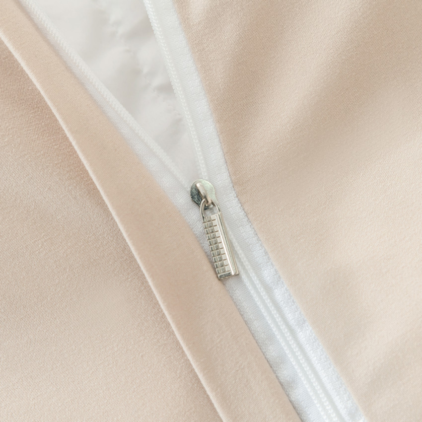 Комплект постельного белья Однотонный Сатин с Вышивкой CH034 Евро Кремовый