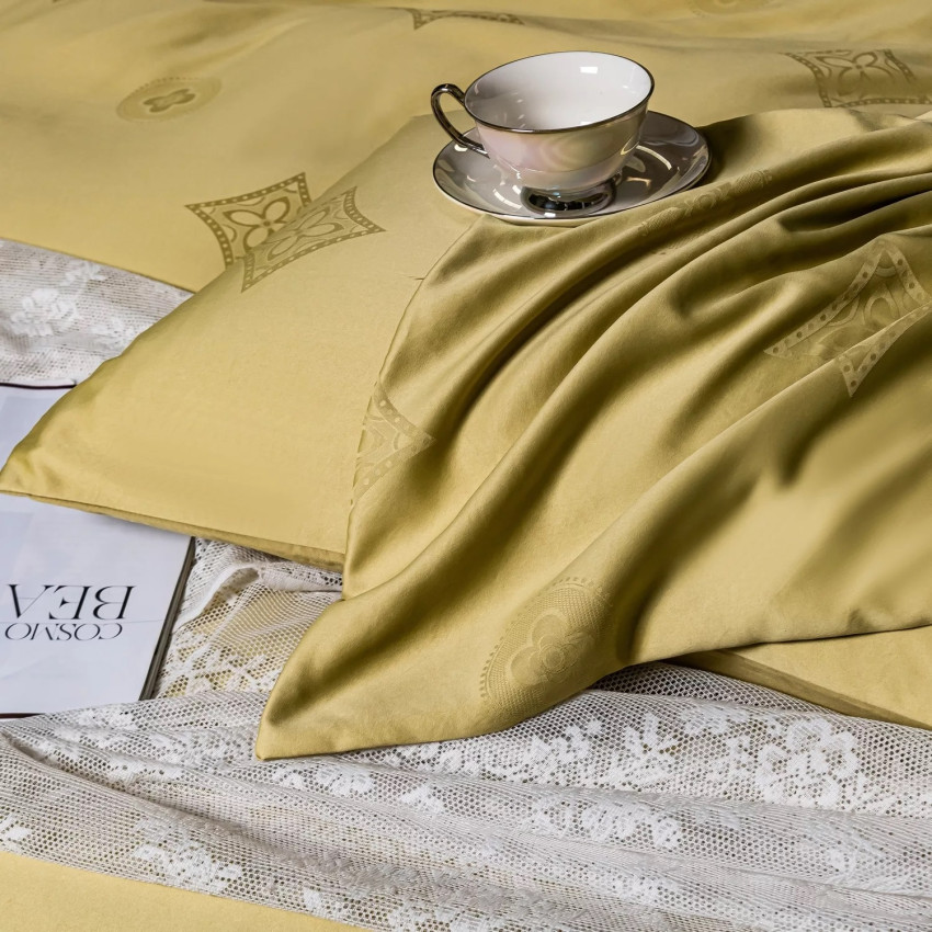 Комплект постельного белья Сатин Жаккард 010 Золотисто-оливковый Евро на резинке 180x200x25 наволочки 70x70