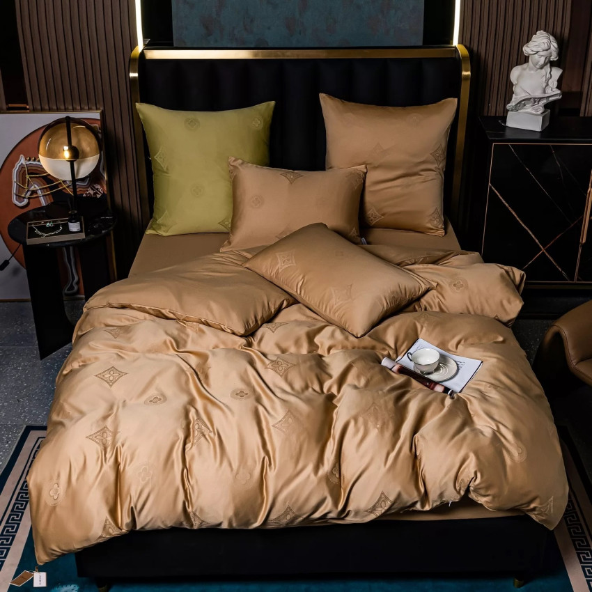 Комплект постельного белья Сатин Жаккард 012 Золотисто-бежевый 2 сп. на резинке 160x200x25 наволочки 70x70