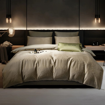 Комплект постельного белья Сатин-Жаккард Тессоро 001 Золотой Евро простынь на резинке 180х200х30 см 4 наволочки