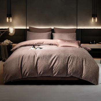 Комплект постельного белья Сатин-Жаккард Тессоро 005 Коричневый Евро простынь на резинке 180х200х30 см 4 наволочки