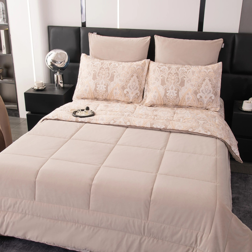 Комплект постельного белья Сатин Velouria Luxe с Одеялом 003 Евро 4 наволочки, простынь на резинке 160x200x25 Комплект постельного белья Сатин Velouria Luxe с Одеялом 003 Евро 4 наволочки, простынь на резинке 160x200x25