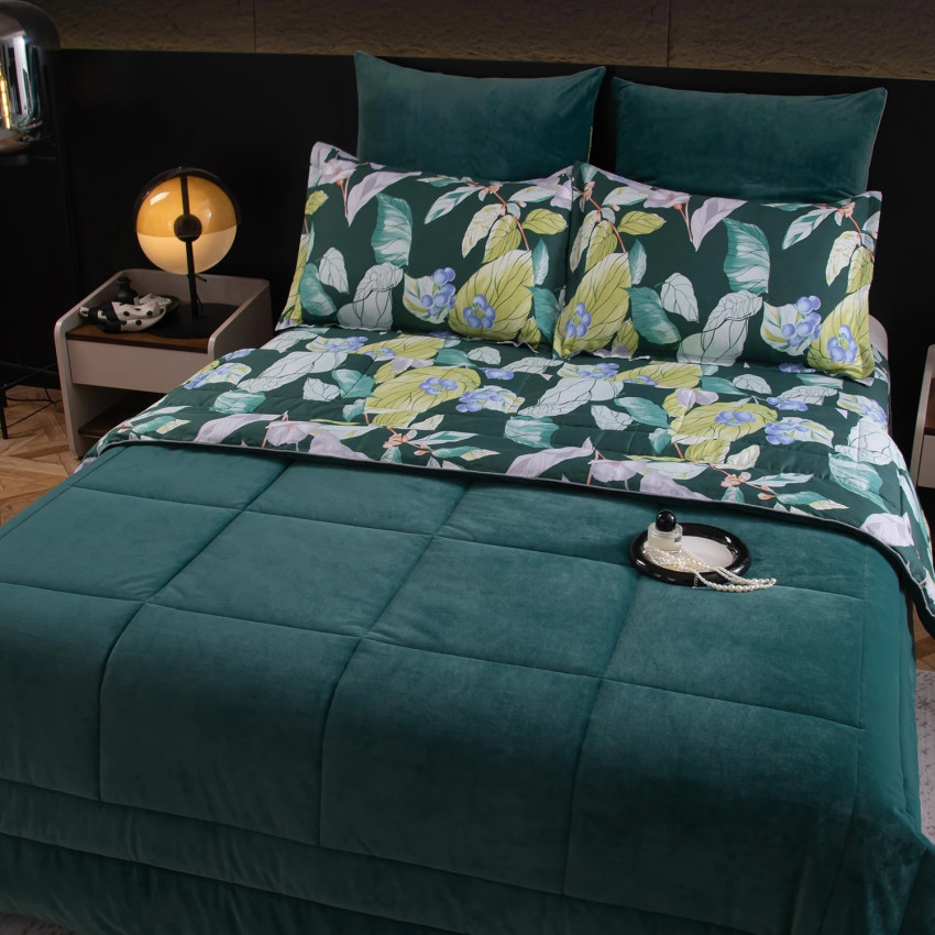 Комплект постельного белья Сатин Velouria Luxe с Одеялом 016 Евро 4 наволочки, простынь на резинке 160x200x25 Комплект постельного белья Сатин Velouria Luxe с Одеялом 016 Евро 4 наволочки, простынь на резинке 160x200x25