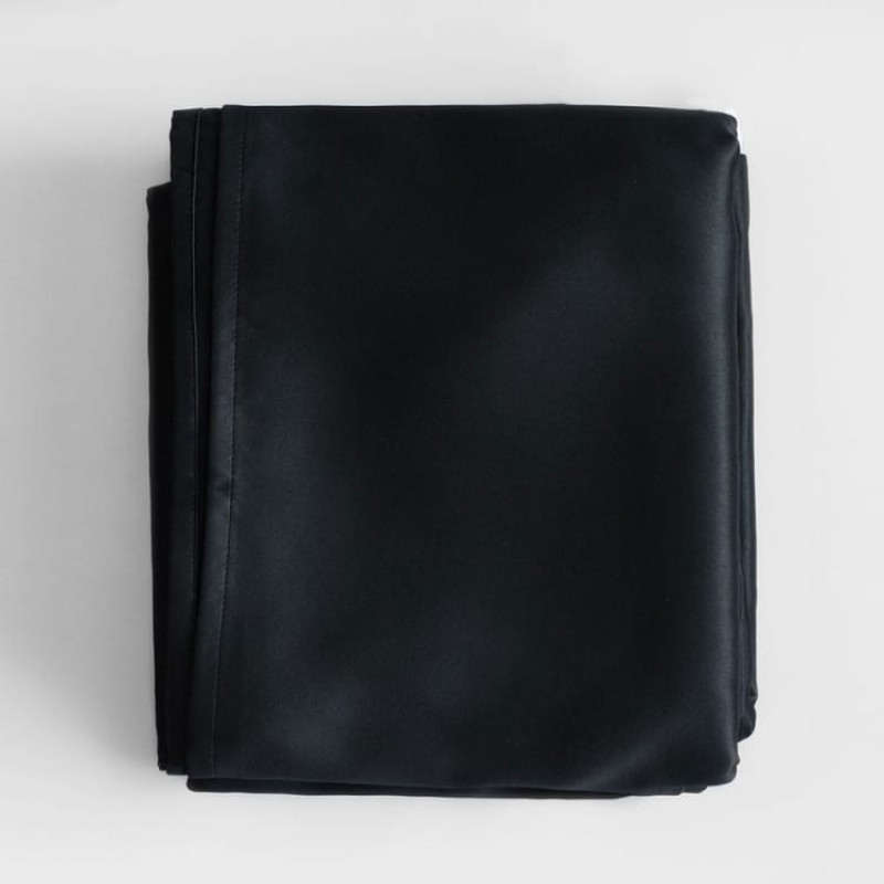 Комплект светозащитных штор Блэквуд Черный 140x270 см - 2 шт. Комплект светозащитных штор Блэквуд Черный 140x270 см - 2 шт.
